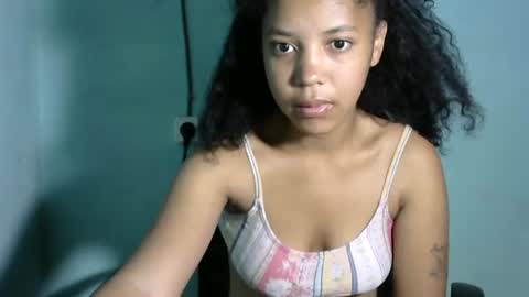 Snapshot of hott_beauty chatting on 06/16/26, 04:37 MULAN online show from 06/16/26, 04:37