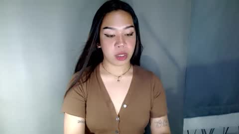 jelaigrande  online show from 04/10/26, 02:06