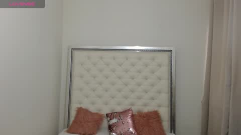 Eryka online show from 01/16/25, 08:43