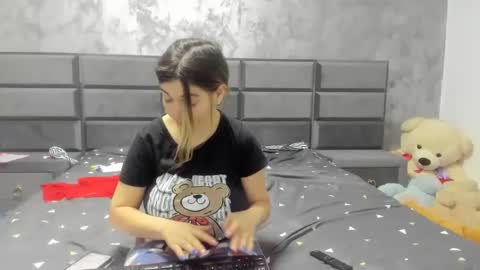 hottalicia2 online show from 02/15/25, 12:37