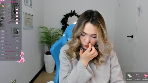 hello Im Eva online show from 12/13/24, 08:51