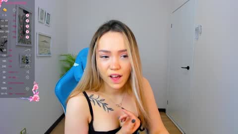 hello Im Eva online show from 12/20/24, 05:25