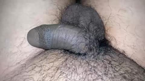 Snapshot of hottestguyhere6 chatting on 11/18/25, 02:43 hottestguyhere6 online show from 11/18/25, 02:43