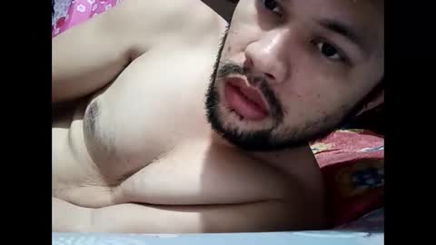 HottestPinoy32 online show from 05/13/26, 12:24
