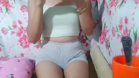 hottie_horny_exoticpussyx online show from 09/16/25, 11:17