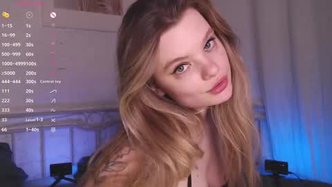 Snapshot of hottie_jane chatting on 12/15/24, 11:42 Jane online show from 12/15/24, 11:42