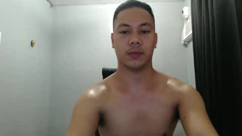 hottie_kyle69 online show from 05/31/26, 07:26