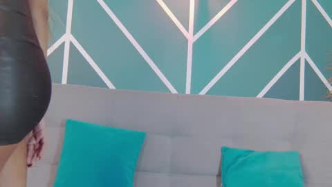 Veronica independent model online show from 09/30/25, 12:43