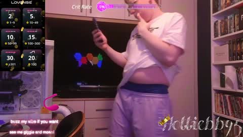 Snapshot of hottiebb95 chatting on 02/04/25, 02:07 Roberts stones online show from 02/04/25, 02:07