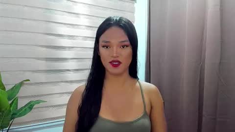 Maxine online show from 09/13/25, 11:54