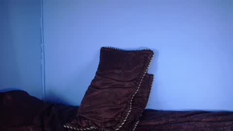 independent Model online show from 09/30/25, 02:27