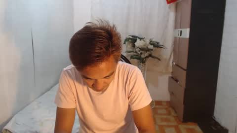 Snapshot of hottiemilfcouple chatting on 09/18/25, 08:49 hottiemilfcouple online show from 09/18/25, 08:49