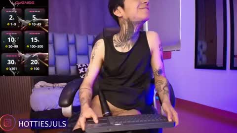 Juls online show from 07/29/26, 05:55