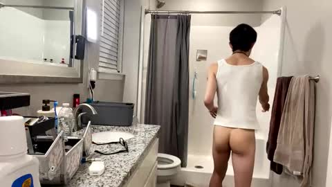 hottiewithabody101 online show from 06/01/26, 11:01