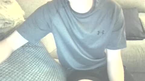 hottihornyboyy online show from 05/17/26, 09:33