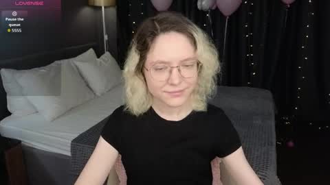 Kori online show from 03/31/26, 05:41