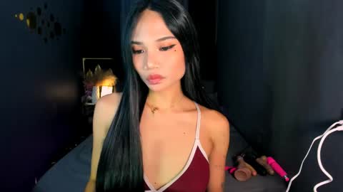 Hi i am Jane half vietnamese and half pinay and would like to meet good person here XOXO online show from 06/03/26, 06:27