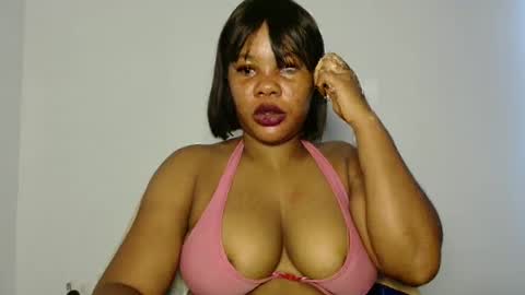 hotty_lora889 online show from 04/17/26, 09:45