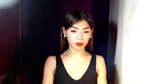 zeah online show from 10/14/25, 06:36