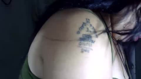 hottycrissy4u online show from 04/25/26, 02:03