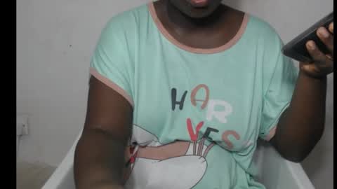 Snapshot of hottylissa1 chatting on 09/19/25, 07:47 hottylissa1 online show from 09/19/25, 07:47