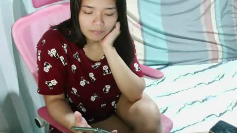Snapshot of hottypinay300716 chatting on 06/17/26, 12:24 hottypinay300716 online show from 06/17/26, 12:24
