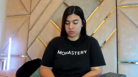   online show from 01/10/26, 05:04