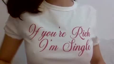 Snapshot of hotwinterxx chatting on 01/04/25, 12:59 Hotwixx online show from 01/04/25, 12:59