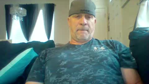 hotyummycock69 online show from 10/11/25, 02:37