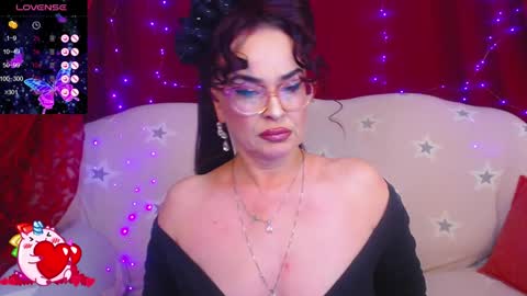 Hotzlata online show from 01/14/25, 08:20