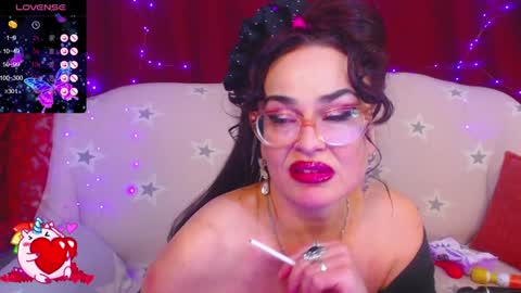 Hotzlata online show from 01/15/25, 05:50