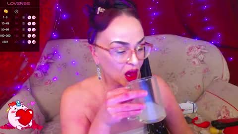 Hotzlata online show from 02/12/25, 06:19