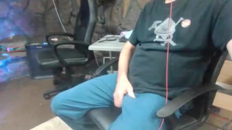 Snapshot of houstonbored chatting on 11/03/25, 12:02 houstonbored online show from 11/03/25, 12:02