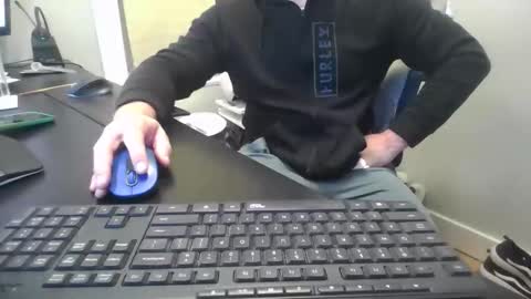 hoverday online show from 11/10/25, 04:33