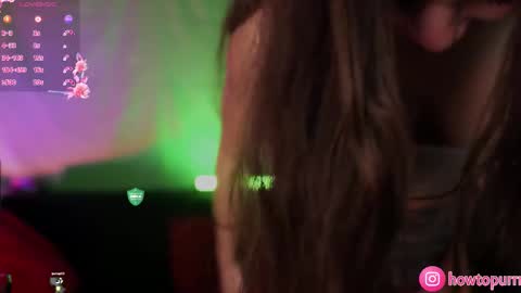 Mia online show from 09/15/25, 05:13