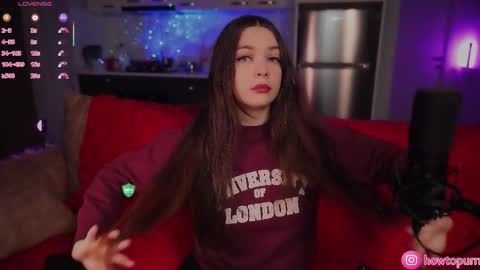 Mia online show from 12/15/25, 05:17