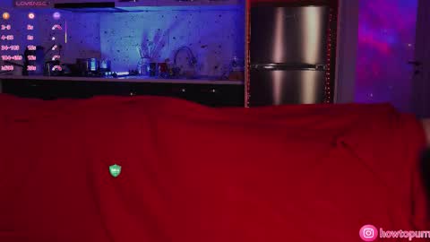 Mia online show from 02/06/26, 05:27