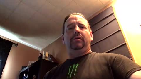 Snapshot of hpoker chatting on 09/30/25, 02:11 hpoker online show from 09/30/25, 02:11