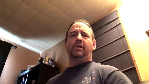 Snapshot of hpoker chatting on 11/23/25, 04:18 hpoker online show from 11/23/25, 04:18