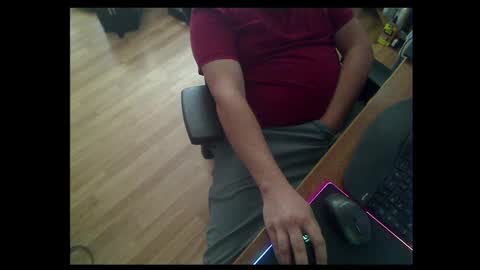 Snapshot of hrnyinutah chatting on 10/02/25, 06:37 hrnyinutah online show from 10/02/25, 06:37