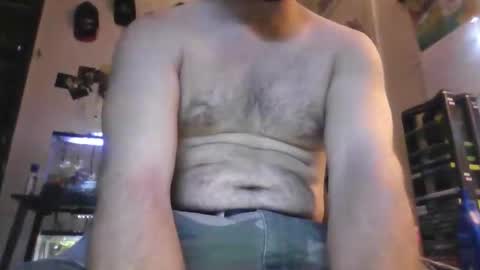 Snapshot of hrnyymff chatting on 10/23/25, 02:00 hrnyymff online show from 10/23/25, 02:00