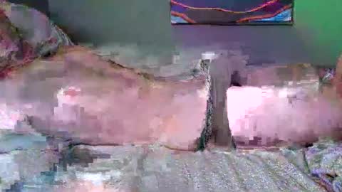 Snapshot of hubbwc chatting on 11/24/25, 10:53 hubbwc online show from 11/24/25, 10:53