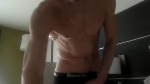 HubbyNextDoor87 online show from 03/17/26, 08:12