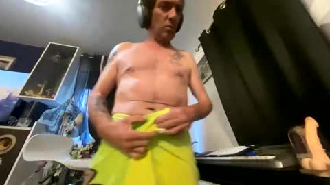 hubeer online show from 04/24/26, 05:37