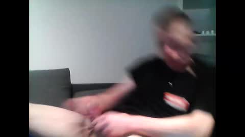 hubikush22 online show from 12/11/24, 04:20