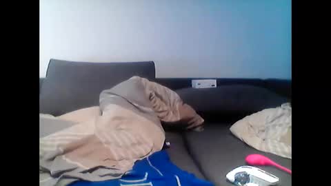 hubikush22 online show from 03/03/25, 07:21