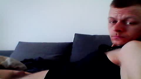 hubikush22 online show from 03/22/26, 07:34