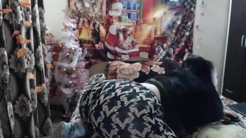 Snapshot of hugeassdevil chatting on 01/31/25, 10:10 hugeassdevil online show from 01/31/25, 10:10