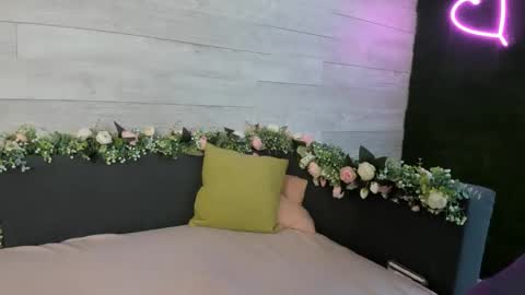 Erin online show from 01/28/25, 07:32