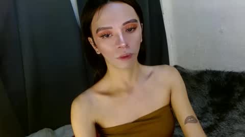 Snapshot of hugecock_caraxx chatting on 12/12/24, 09:19 Cara online show from 12/12/24, 09:19